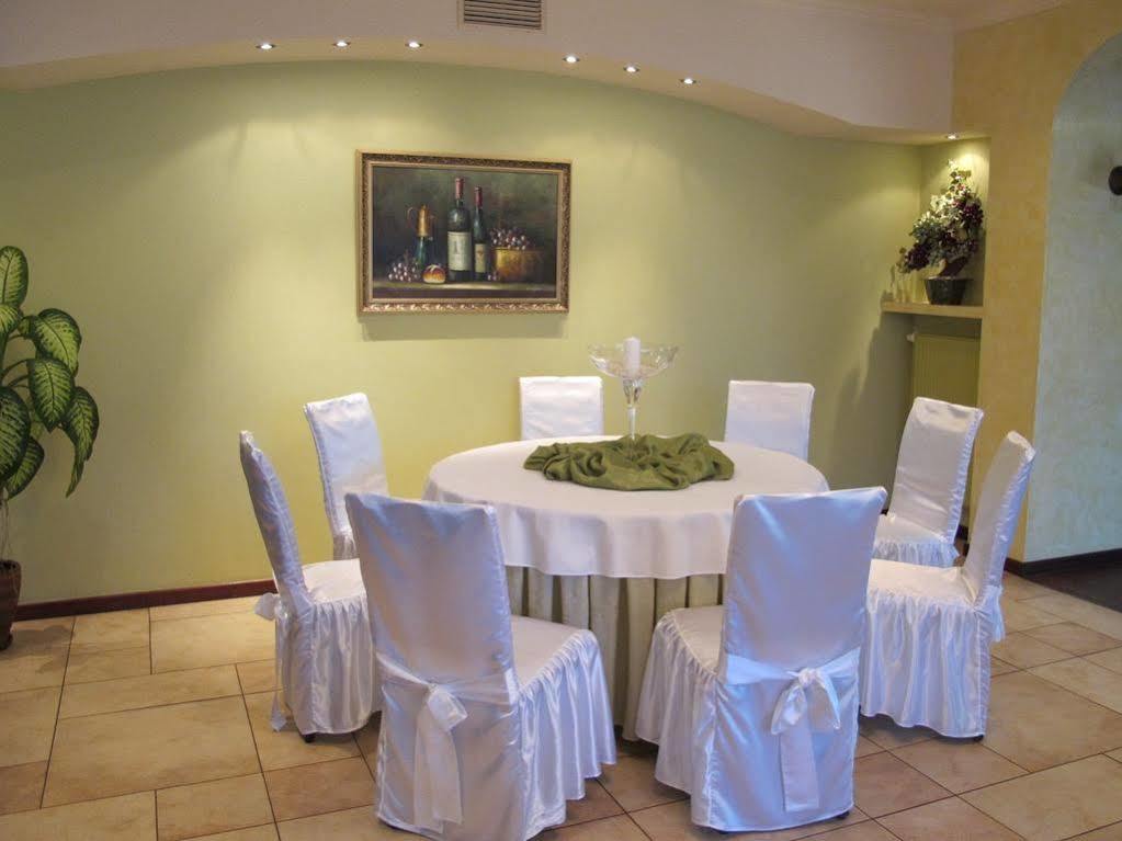 Amelia Zdroj Medical & Spa Iwonicz-Zdroj Ngoại thất bức ảnh